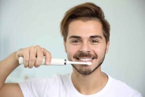 How to Muffle the Sound of an Electric Toothbrush