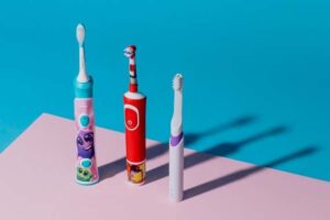 Can Electric Toothbrushes Turn Themselves on