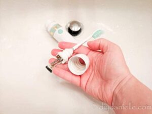How to Clean a Sonicare Toothbrush